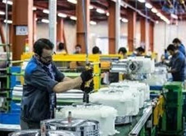 افت تولید فولاد و خودرو و جهش تولید لوازم خانگی در ۱۴۰۳