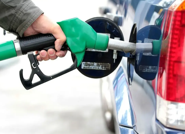 سهمیه بنزین مالکان چندپلاک اعلام شد