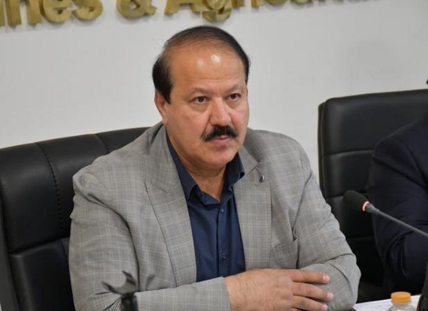 تصویب لایحه مالیات بدون اصلاحات، تولید را به تعطیلی می‌کشاند