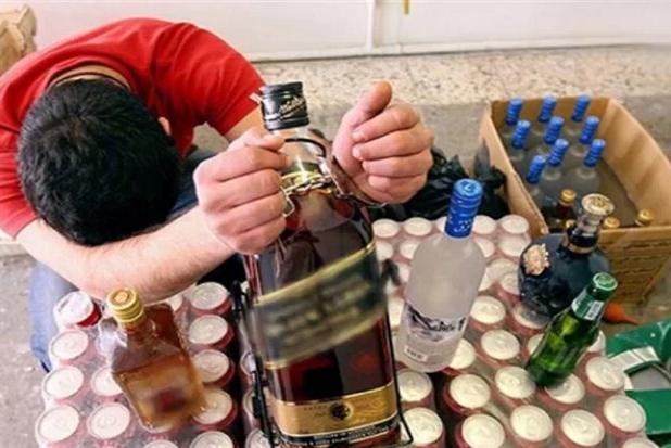 آقاپور:باند قاچاق مشروبات الکلی و پیش‌ساز مواد مخدر در سردشت منهدم شد