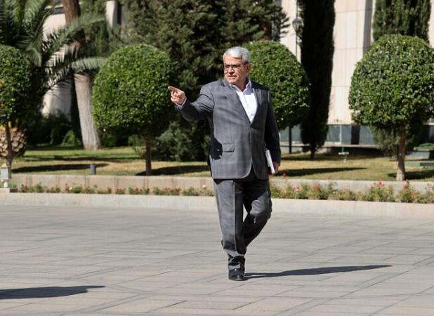 کنترل تورم از وظایف بانک مرکزی است اما وزارت اقتصاد هم در آن نقش دارد