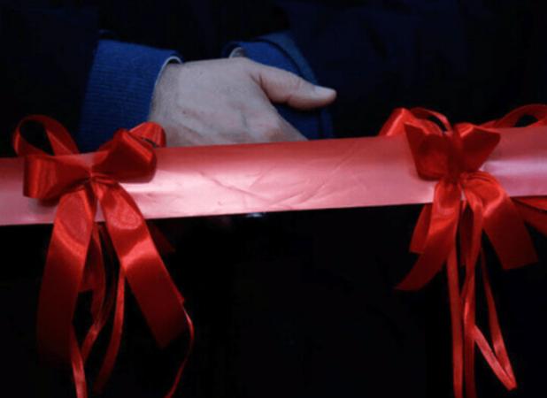 نمایشگاه کتاب بندرلنگه با ۳ هزار عنوان کتاب افتتاح شد