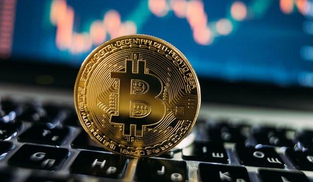  پیش‌بینی ارزش بیت‌کوین با کمک یادگیری ماشین