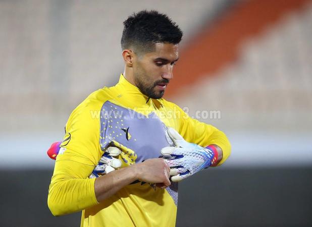 کاپیتان استقلال، گلر بهترین تیم آسیا شد