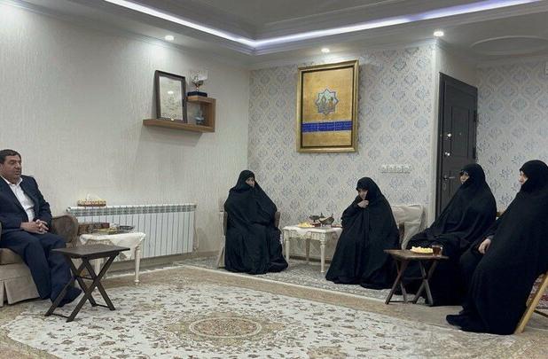 حضور مخبر در منزل شهید رئیسی