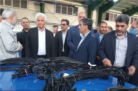 ۷۰ درصد قطعات خودرو داخل کشور تولید می‌شود