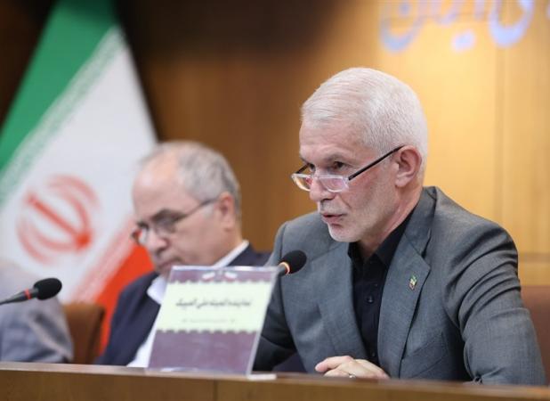 اسبقیان: سرپرستی فدراسیون‌ها نباید بیش از ۳ ماه شود/ صحبتم با طباطبایی رسمی نبود