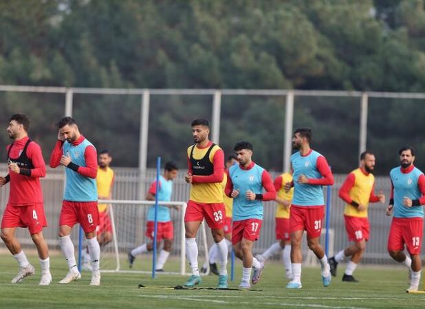 اسامی ۲۴ بازیکن دعوت شده به اردوی تیم ملی فوتبال ایران اعلام شد