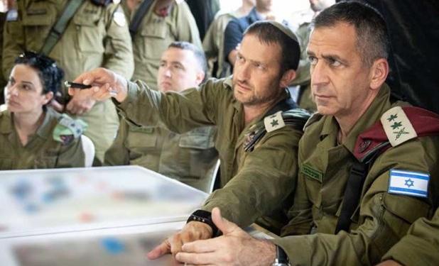 بازدید «کوخاوی» از مرز غزه و گمانه‌زنی درباره تصمیم احتمالی وی+عکس