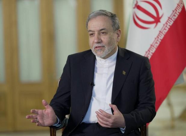 عراقچی: جنگ روانی ادامه دارد اما ایران برای همه سناریوها آماده است