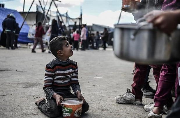 کشف مواد مخدر در بسته‌های توزیع شده از سوی واشنگتن و تل‌آویو در غزه!