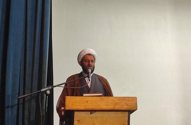 امام جمعه آستانه اشرفیه: آیت‌الله امینیان تجسم تقوا، علم و جهاد بود