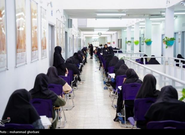 اخاذی و اغفال دختران کنکوری توسط یک شیطان‌صفت به بهانه فروش سوالات