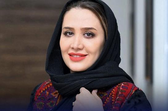 خوشگذرانی خانم مجری تلویزیون و دخترش در روز مادر