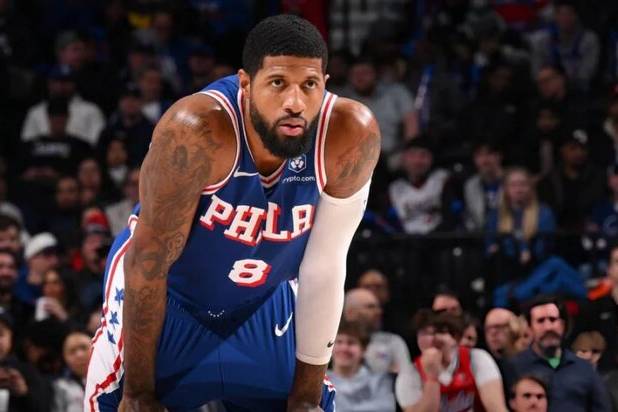 ستاره گرانقیمت فیلادلفیا نقره‌داغ شد