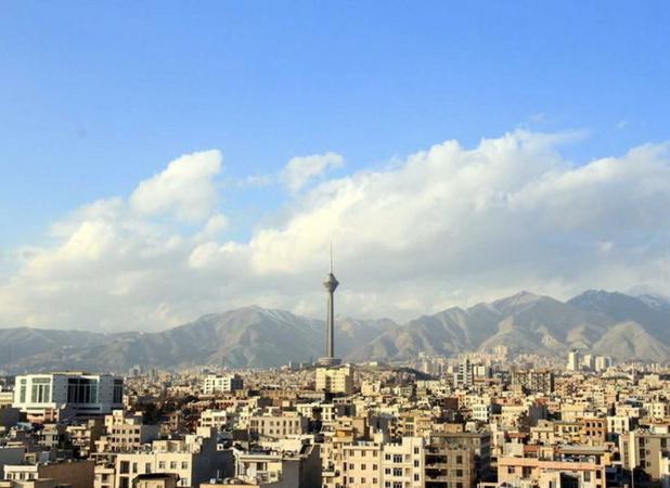 وضعیت هوای تهران ۱۴۰۳/۰۵/۰۸؛ کیفیت هوا قابل قبول شد