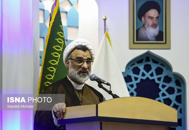 پیوند عقلانیت و معنویت اساس مدیریت در اندیشه امامین انقلاب است