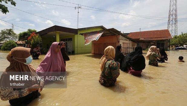 سیل و رانش زمین در اندونزی ۲۹ کشته برجای گذاشت