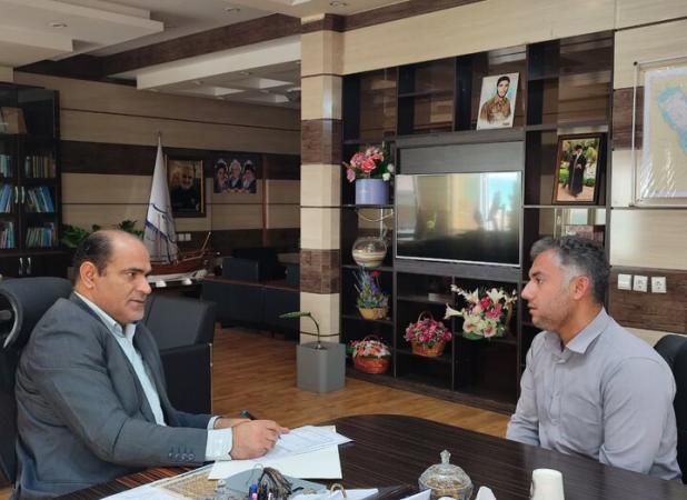 دیدار چهره به چهره فرماندار عسلویه با شهروندان برگزار شد