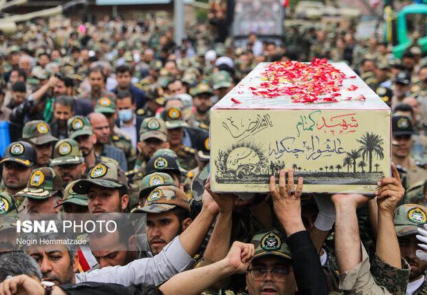 تشییع و تدفین ۷ شهید گمنام در گیلان