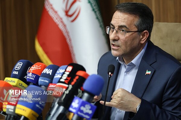 رفیع‌زاده: اصلاح نظام اداری باید در استان‌ها عملیاتی شود