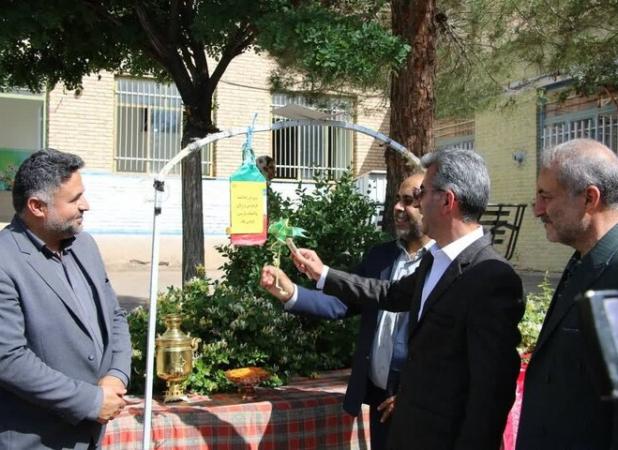 زنگ ملی زبان و ادبیات فارسی در استان سمنان نواخته شد