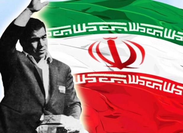 جمع بزرگان کشتی در مراسم رونمایی از عکس‌های جدید مرحوم تختی
