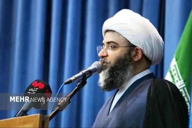 حجت الاسلام قمی: مکتب مقاومت، راه رسیدن به زندگی عزتمند و باطراوت است