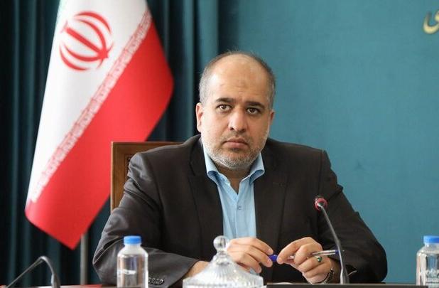 خضریان: فدراسیون فوتبال بساط بازیکن‌سالاری را جمع کند