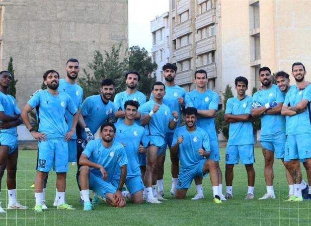 دروازهبان استقلال از سفر به ترکیه جا ماند