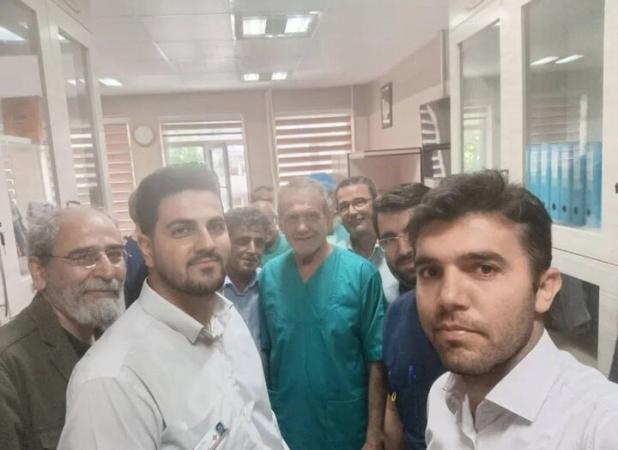 رئیس جمهور در تبریز دست به تیغ شد