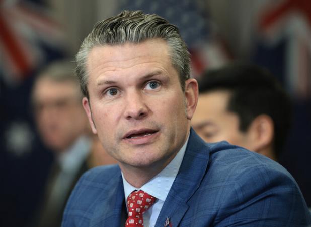 سایه سنگین استفاده از پیام‌رسان «سیگنال» بر سر وزیر جنگ آمریکا