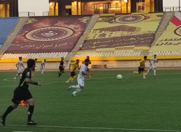 اعلام برنامه فشرده و سرنوشت‌ساز سپاهان و ذوب‌آهن تا پایان نیم‌فصل