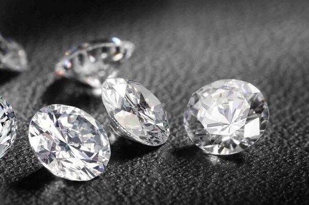 سخت ترین گوهر جهان در لطافت ادب فارسی