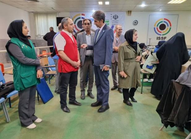 مجید درویشی: فرصت مناسب برای ورزشکاران معلول فراهم شود