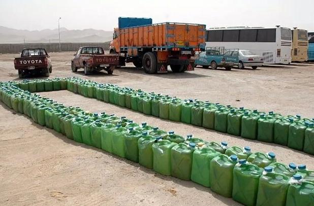 ۴۶۵۰ لیتر سوخت قاچاق در مرز پرویزخان کشف شد