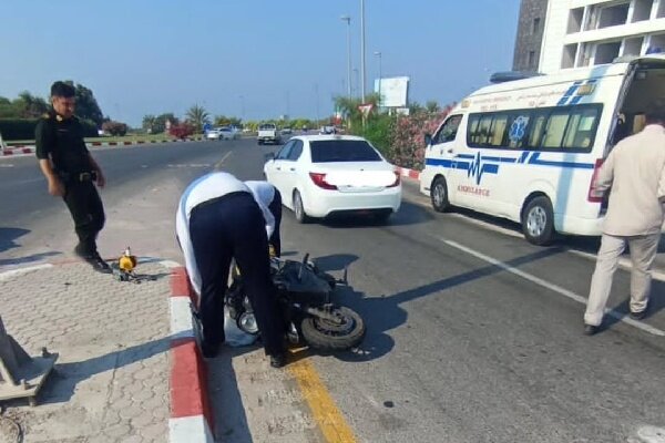 سانحه رانندگی ۸ موتورسیکلت در کیش مصدوم برجای گذاشت