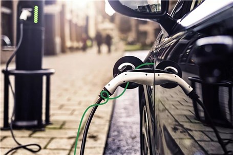 سهم خودرو‌های الکتریکی در اروپا کاهش می‌یابد