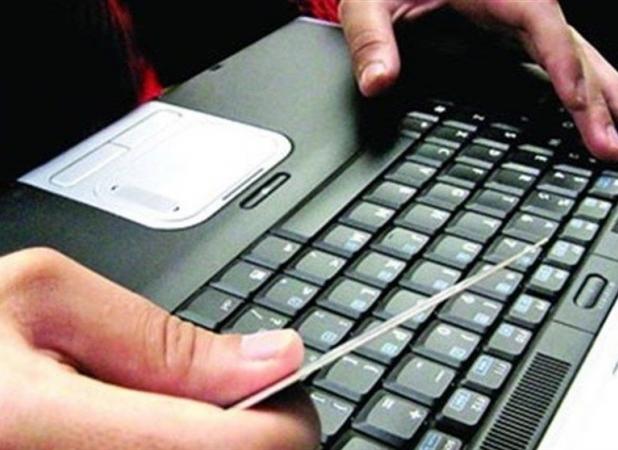 هشدار درباره کلاهبرداری جدید؛ رمز دوم را در اختیار دیگران قرار ندهید