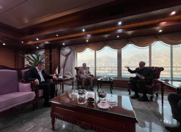 تسریع ساخت بیمارستان ۱۴۰۰ تخت‌خوابی شیراز/ زیرساخت‌های درمانی ارتقا یابد