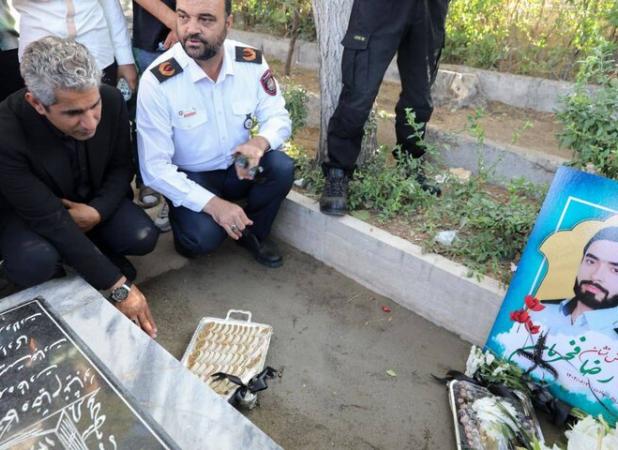 گرامیداشت آتش‌نشان فداکار شهید رضا فخریان در مشهد