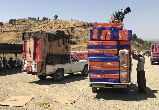 فعال بودن ۵۰۰ کارت بازرگانی و بیش از ۲ هزار کارت پیله‌وری در سیستان و بلوچستان