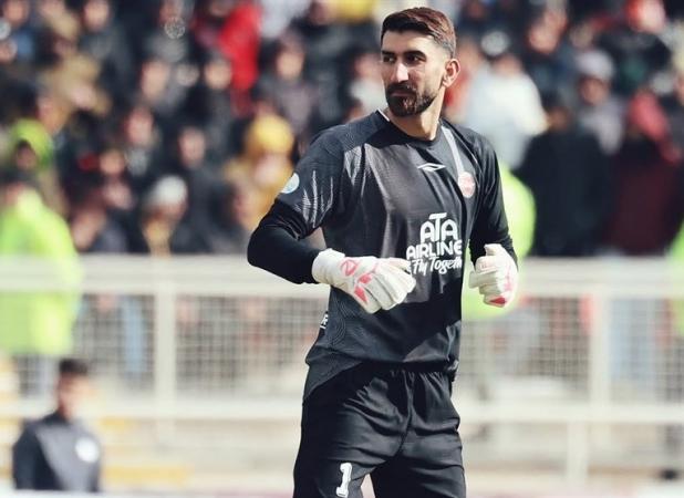 حواشی دیدار تراکتور - الشرطه| از نیمکت‌نشینی لوشکیا تا گل مردود تراکتور و تشویق بیرانوند