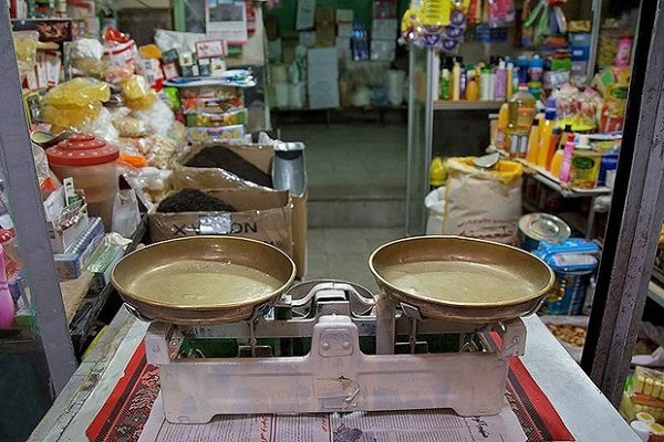 نظارت بر واحدهای صنفی پاوه در ایام تعطیل تشدید شد
