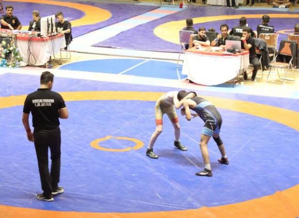 بزرگترین فستیوال کشتی کردستان در سنندج برگزار شد