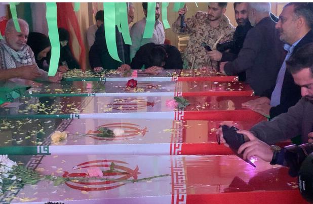 ارومیه با حضور پیکر ۶ شهید گمنام عطرآگین شد