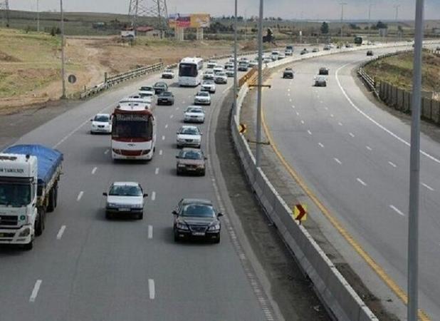 ترافیک در محورهای مواصلاتی البرز عادی است