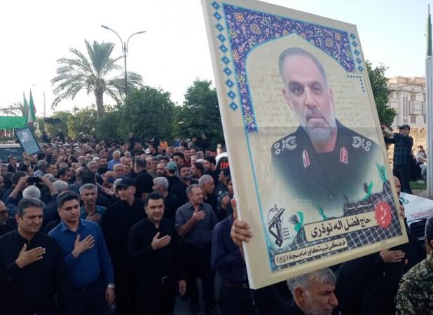 بدرقه پیکر پاک شهید سرلشکر فضل‌الله نوذری به آرامگاه ابدی‌اش در کازرون