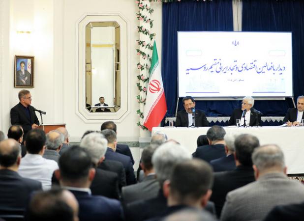 عارف: احساس بیگانگی در سفر به کشوررهای اوراسیا نداریم