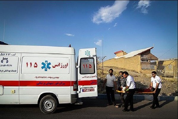 برخورد اتوبوس با پراید در جاده فهرج-زاهدان ١١ نفر  مصدوم داشت